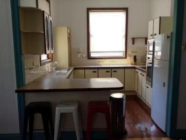 Cheap 1/21 Princhester Street, West End, QLD 4101