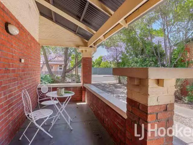 Just in! 1/21A Tarragon Street, Mile End, SA 5031