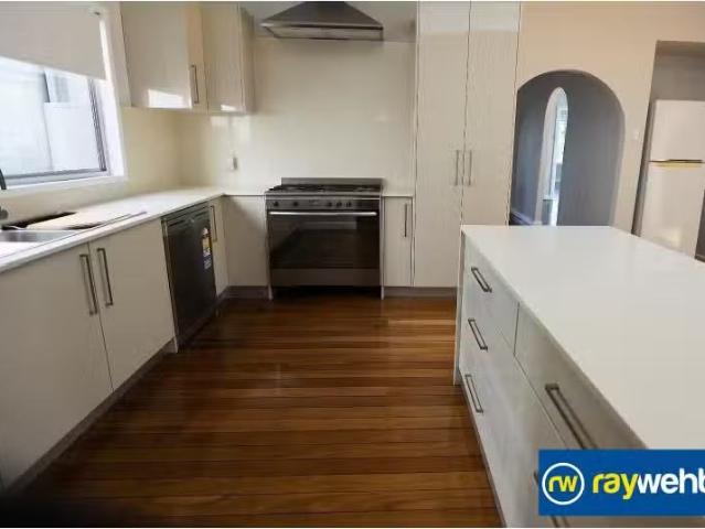 Deal! 122 North Rocks Road, NORTH ROCKS House for rent Listed.