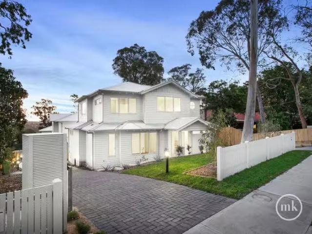 Charming 1/22 Wattle Avenue, Montmorency VIC 3094