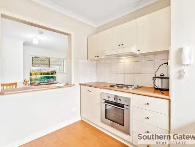Unique 12/33 Steward Way, Orelia, WA 6167