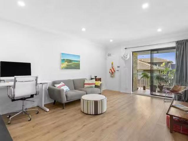 Just in! 12/30 Dee Why Parade, Dee Why, NSW 2099