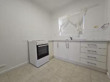 Deal! 1/235 Findon Road, Findon, SA 5023