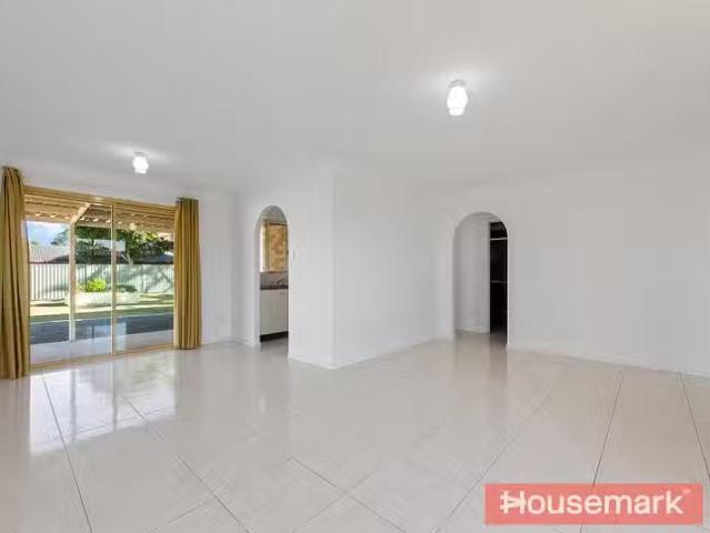 Cheap 12 Cavillon Street, Crestmead, QLD 4132