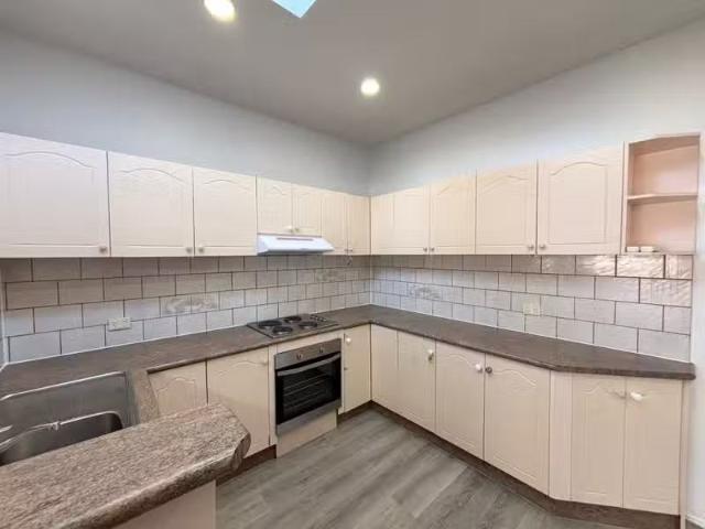 New 12 Dundee Street, Cambridge Park NSW 2747