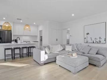 Deal! 12 Edmonds Road, Seaford Heights House for rent Listed.