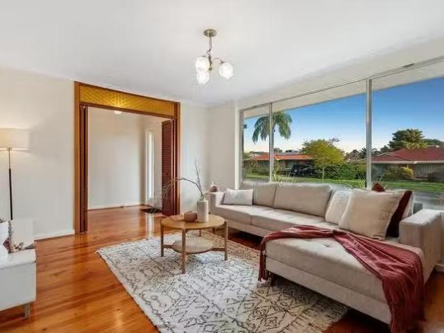 Nice 12 Tower Drive, Salisbury East, SA 5109