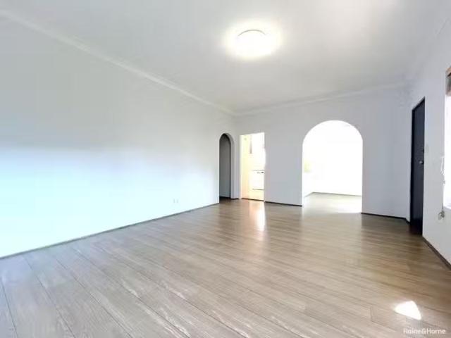 Charming 1/2A Robinson Street, Monterey NSW 2217