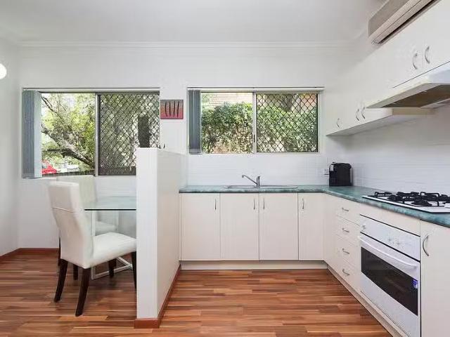 Rental! 1/34 Gray Avenue, Corinda, QLD 4075