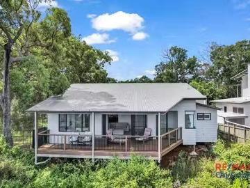 New 138 Western Road, Macleay Island, QLD 4184