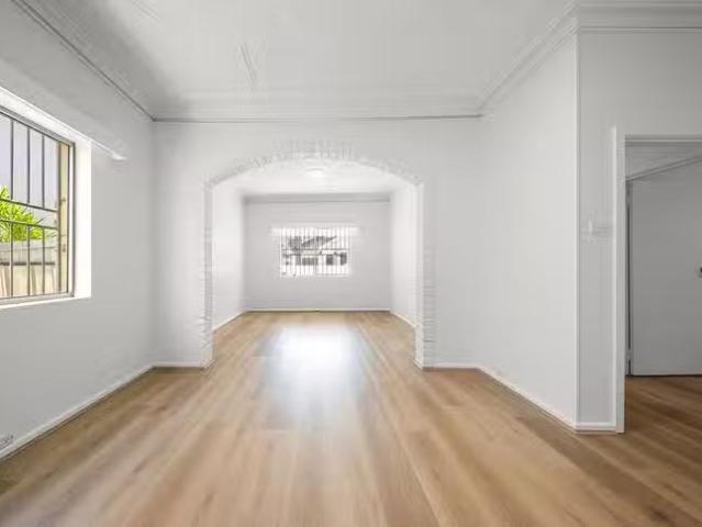 Charming 139 Ebley Street, Bondi Junction, NSW 2022