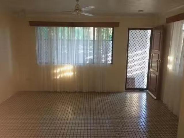 Cozy 1/39 Hasson Street, Kirwan, QLD 4817