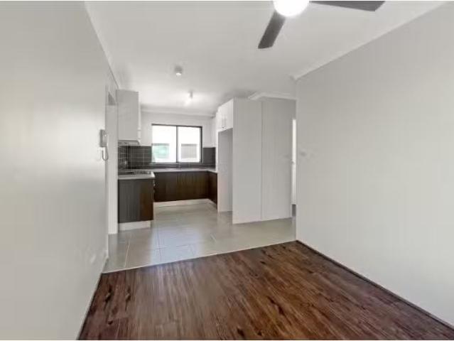 Cozy 13/13 15 Helen Street, Westmead Apartment for rent Liste.