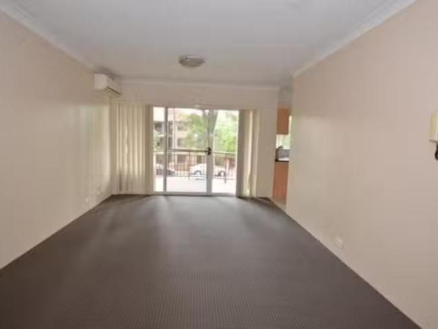 Charming 13/108 112 Stapleton Street, Pendle Hill, NSW 2145