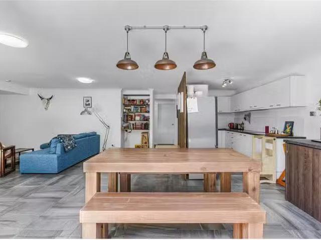 Unique 13/111 Rio Vista Boulevard, Broadbeach Waters, QLD 4218