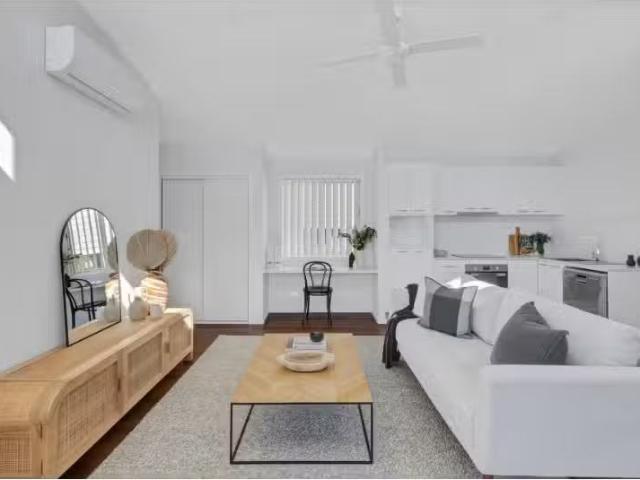 Unique 1/31 Baker Street, New Lambton House for rent Listed b.