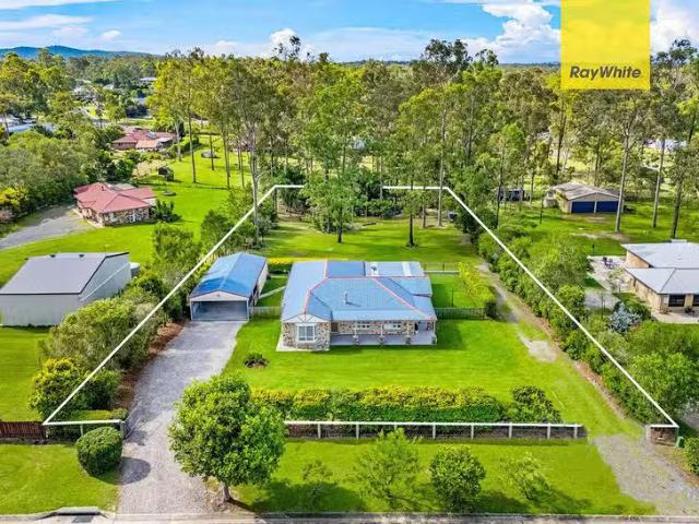 Cozy 13 15 Springboard Crescent, New Beith, QLD 4124