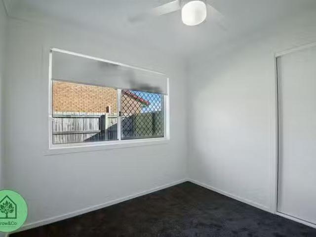 Cheap 13 Columbia Drive, Beachmere, QLD 4510