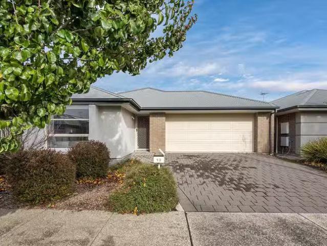 Deal! 13 Apollo Street, Woodcroft, SA 5162