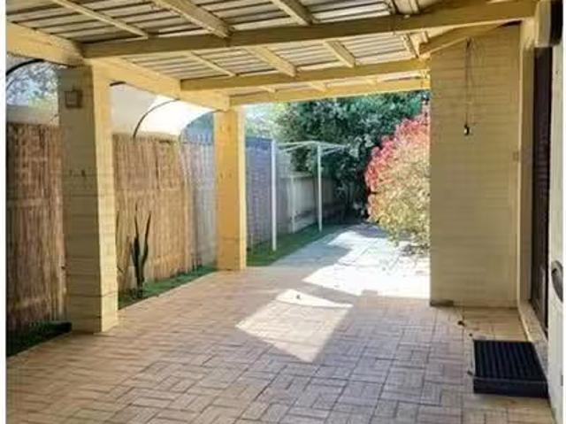 Charming 1/3 Lennard Street, Marmion, WA 6020