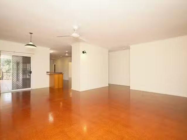 New 13 Makoo Close, White Rock, QLD 4868