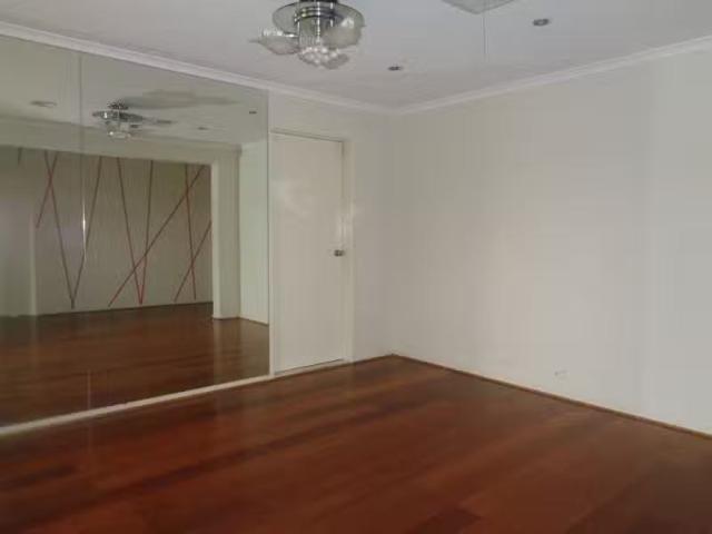 Unique 13 Roanoke Grove, Deer Park VIC 3023