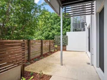 Charming 13 Tall Woods Court, Brookwater, QLD 4300