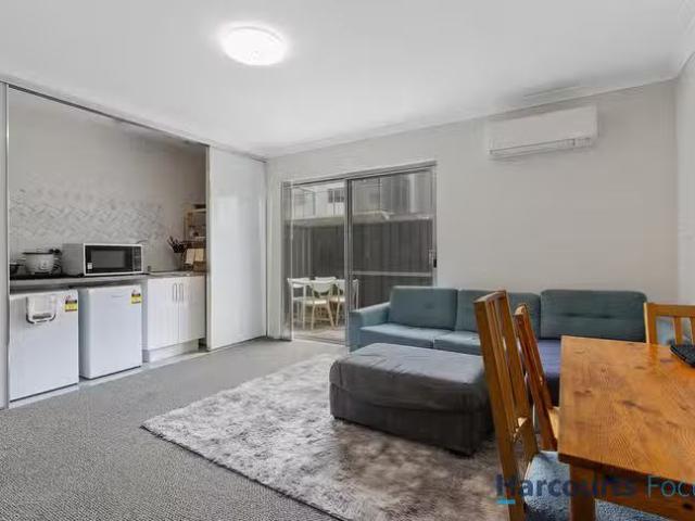 Cozy 13A/30 Bent Street, Cannington, WA 6107