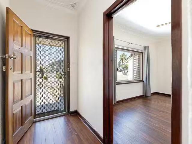 Unique 146 Bateman Road, Mount Pleasant, WA 6153