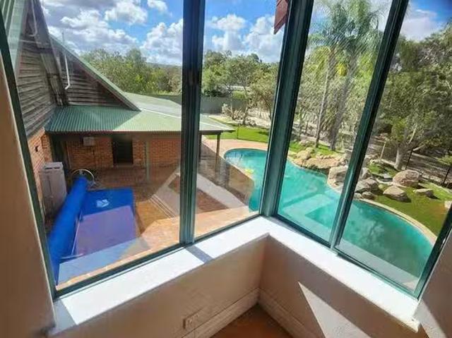 Rental! 146 Hermitage Drive, The Vines, WA 6069