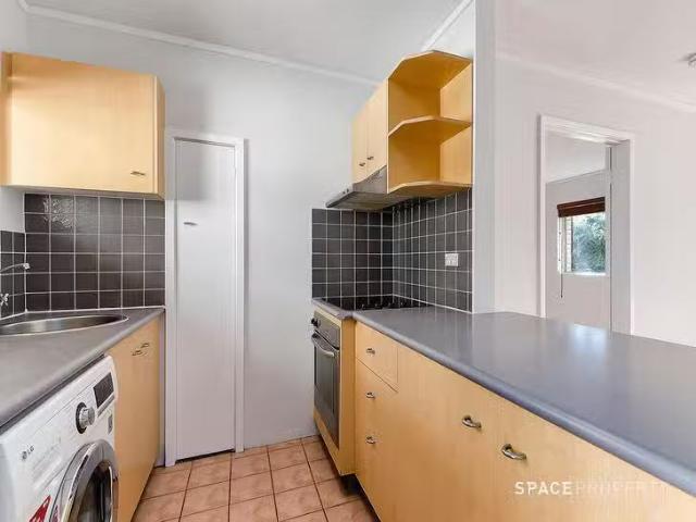 Cheap 14/76 78 Gladstone Road, Highgate Hill, QLD 4101
