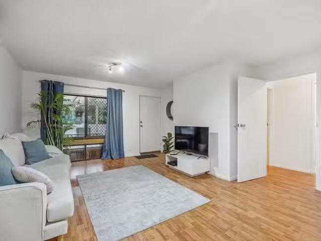Just in! 14/79 Clydesdale Street, Como, WA 6152