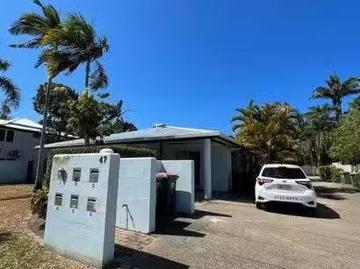 Just in! 1/47 Ahearne Street, Hermit Park, QLD 4812
