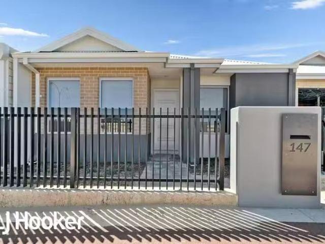 Charming 147 Impressions Drive, Eglinton, WA 6034