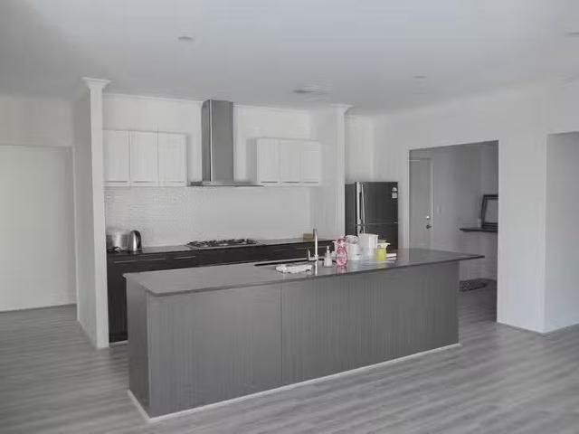 Nice 148 Sapphire Chase, Wellard, WA 6170