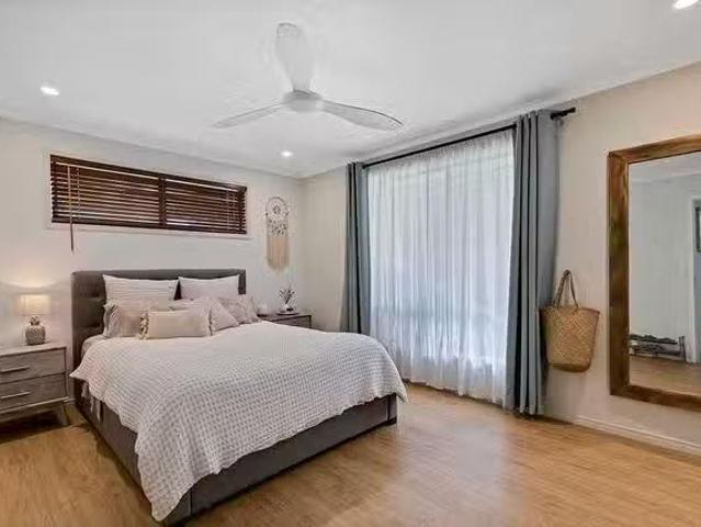 Cozy 1/4 Ghost Gum Avenue, Kuluin, QLD 4558