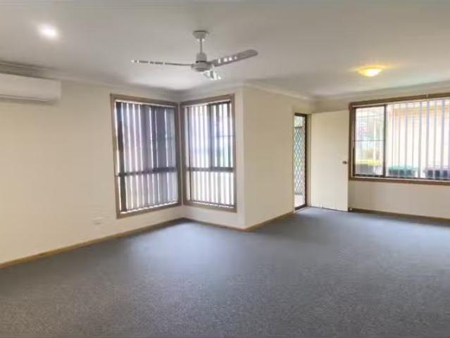 Charming 1/4 Simpson Court, Junction Hill House for rent List.