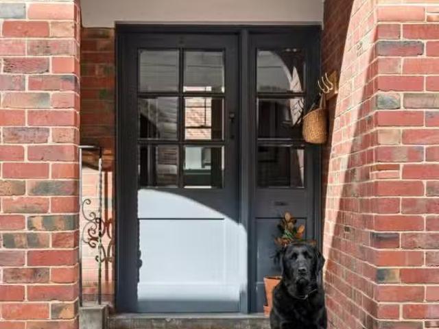 Cozy 1/4 Tennyson Street, St Kilda VIC 3182 Apartment Auction