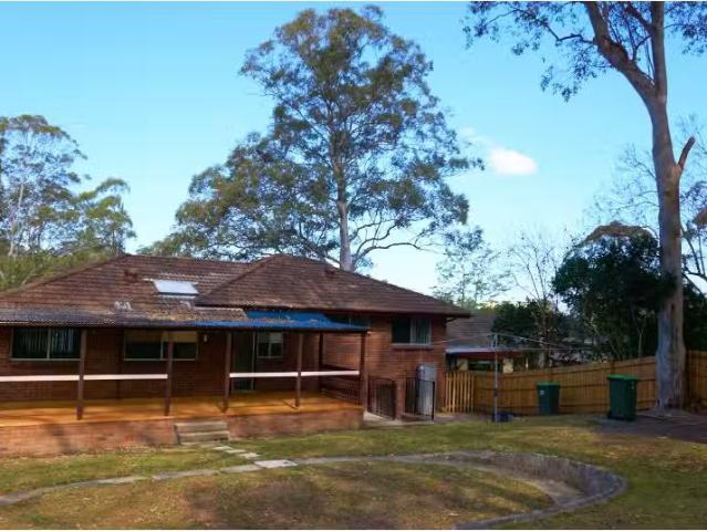 Charming 14A Campbell Avenue, NORMANHURST House for rent List.