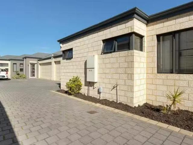 For Rent! 14B Montrose Street, Nollamara, WA 6061