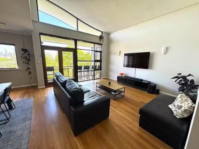 Unique 15/52 Albert Street, North Perth, WA 6006