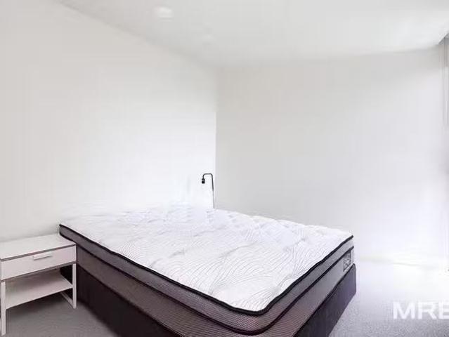 Cheap 1512/8 Daly Street, South Yarra, VIC 3141