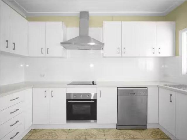 For Rent! 1/53 Denise Street, LAKE HEIGHTS House for rent Lis.