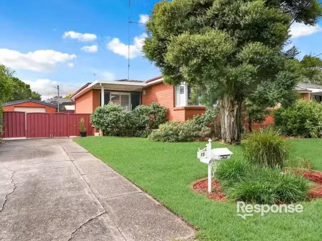 Deal! 15 Aston Avenue, South Penrith NSW 2750