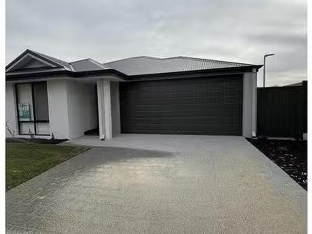 Charming 15 Marchant Way, Byford, WA 6122