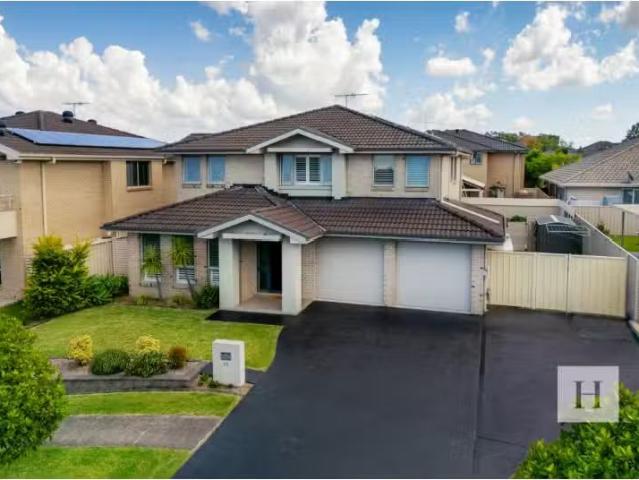 Charming 15 Wakool Cres, Woongarrah House for rent Listed by.