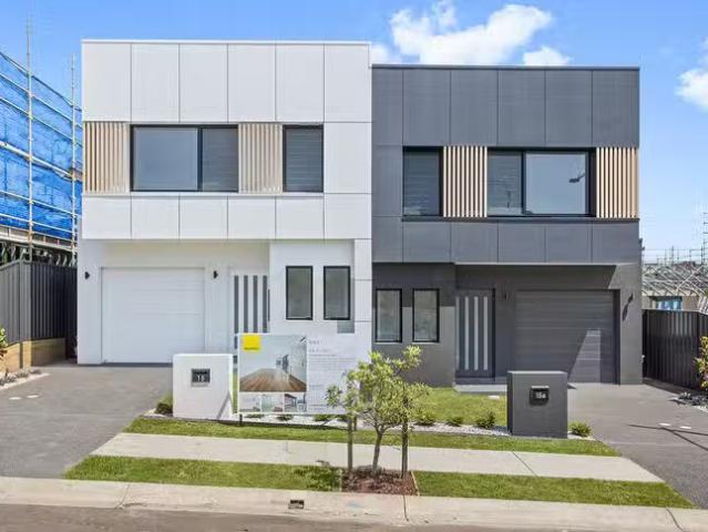 Deal! 15A Saturn Crescent, Dunmore, NSW 2529