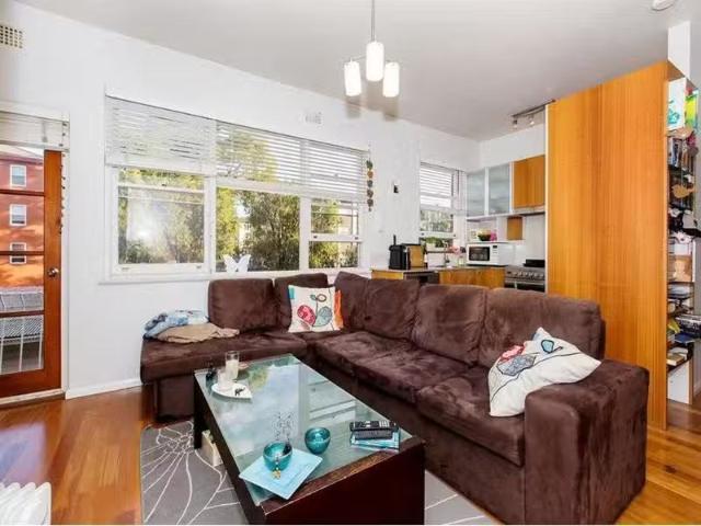 Nice 16/53 Banks Street, Monterey Apartment for rent Listed b.