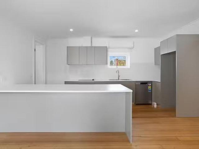 Deal! 1/68 Wells Street, Frankston, VIC 3199