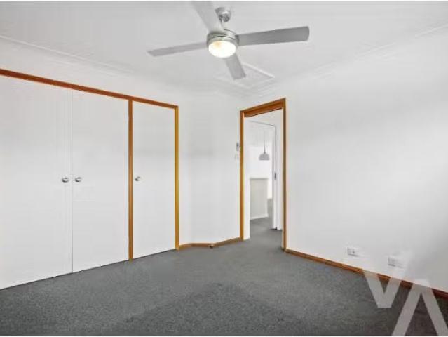 Nice 1/69 Frederick Street, Merewether Townhouse for rent Lis.